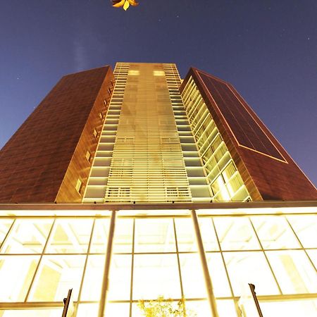 Hotel For You Чернуско сул Навильо Екстериор снимка