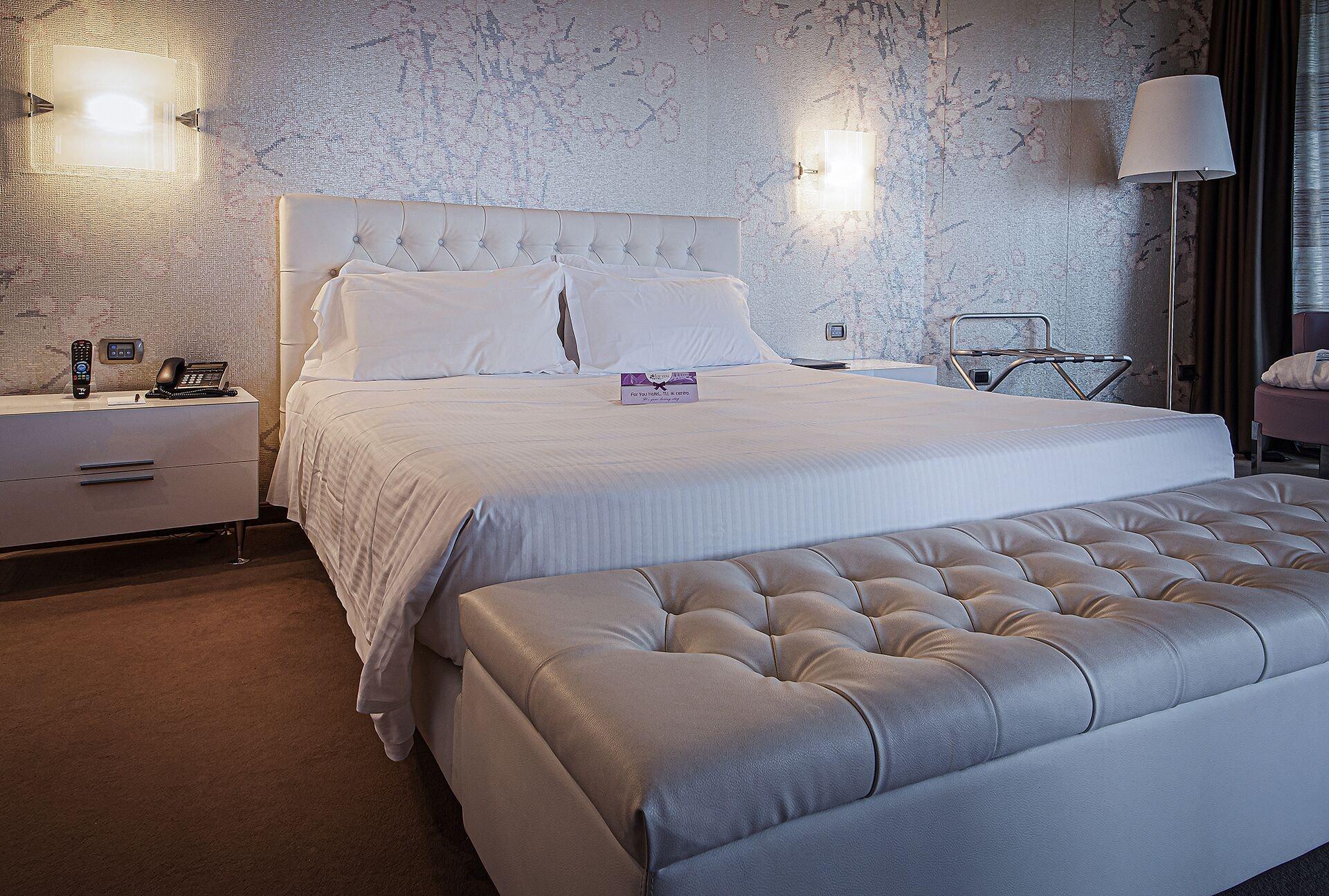 Hotel For You Чернуско сул Навильо Екстериор снимка